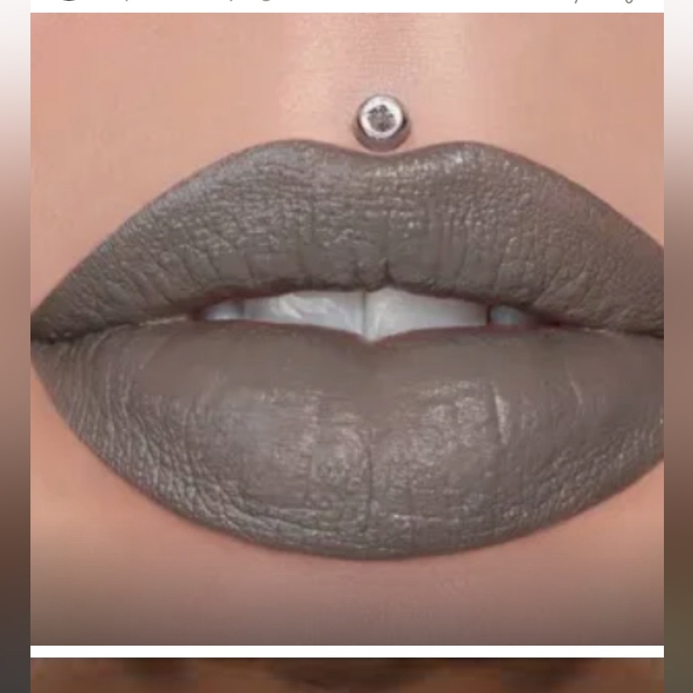 Jeffree Star Gravedigger Velvet Trap Lipstick